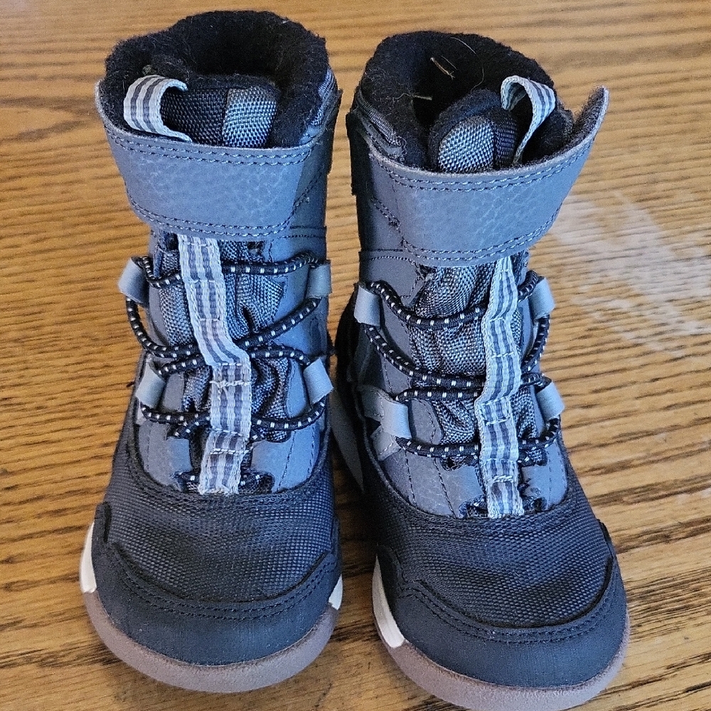 NWOT Merrell Toddler High-Top Boots - Black and Gray